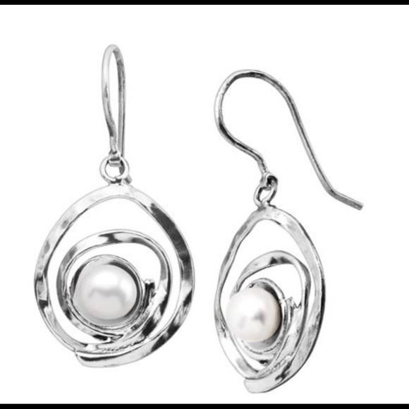 Silpada Jewelry - NEW Silpada Clean Sweep Earrings Sterling/Pearl